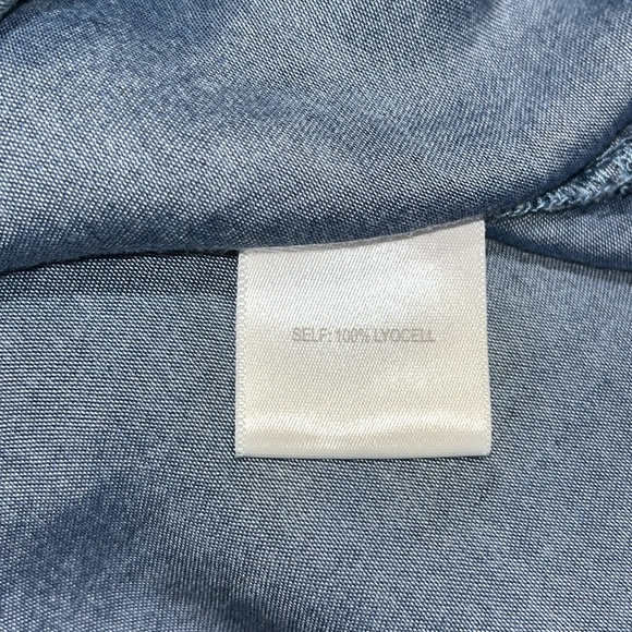 🧚 Jane & Delancey Chambray Lyocell Acid Wash Flutter Sleeve Shirt - Picture 5 of 5